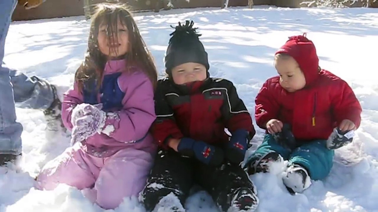 3 gamins qui ne tiennent pas assis.. Dur de faire la photo