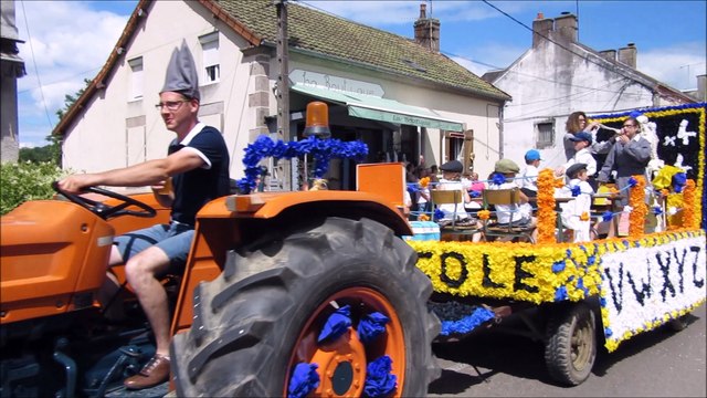 Etang-sur-Arroux 71 Cavalcade du 26 juin 2016