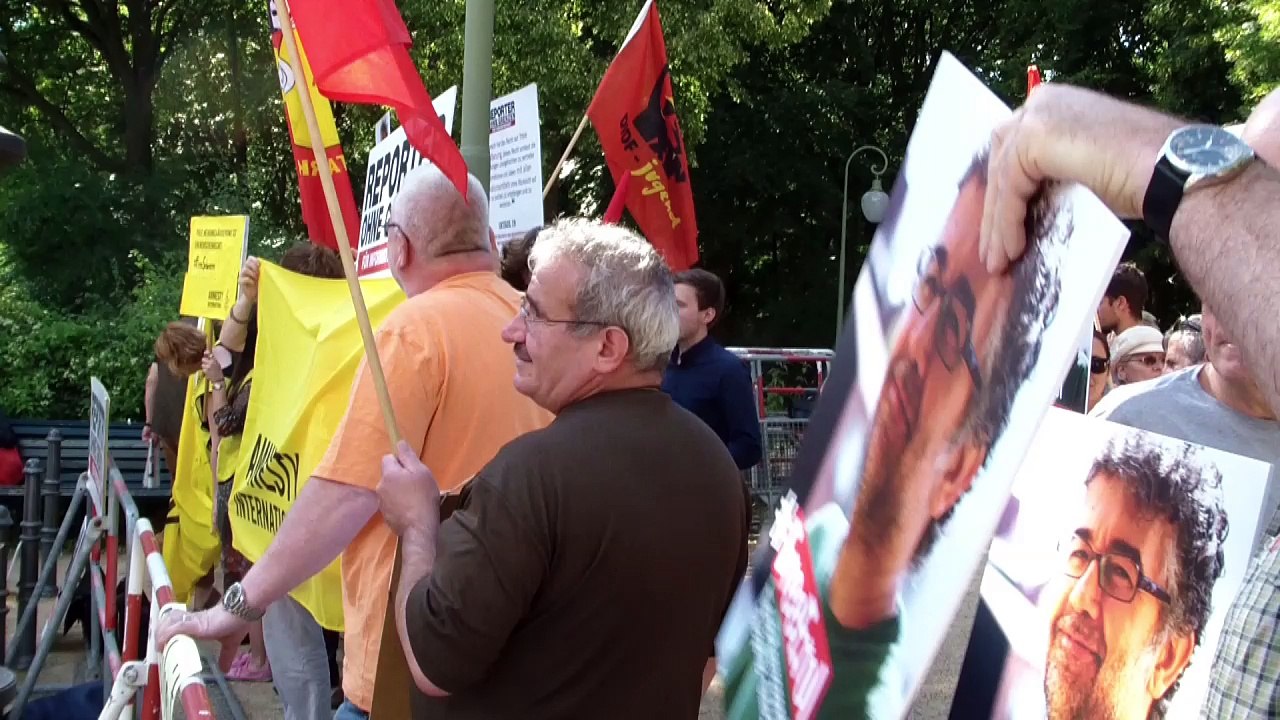 Interview mit @MarieLoucas am 27.5.2016 zur Lange in der Trükei