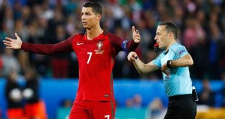 Cüneyt Çakır, EURO 2016'ya Veda Etti