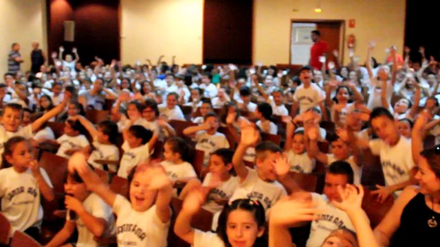 Colegio Santa Ana festival de bailes