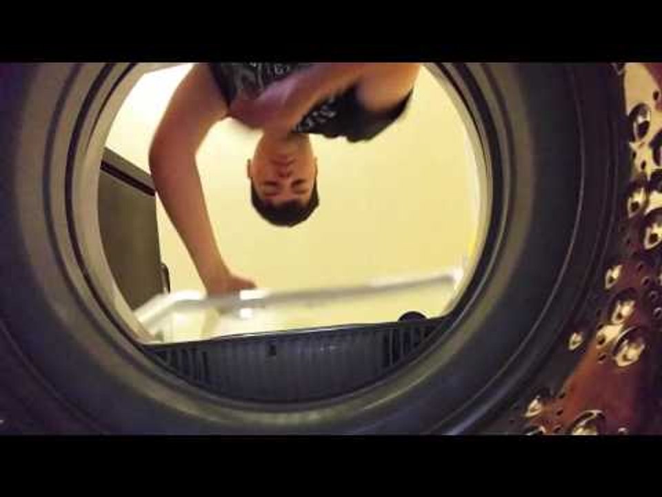 Putting my phone inside my washer