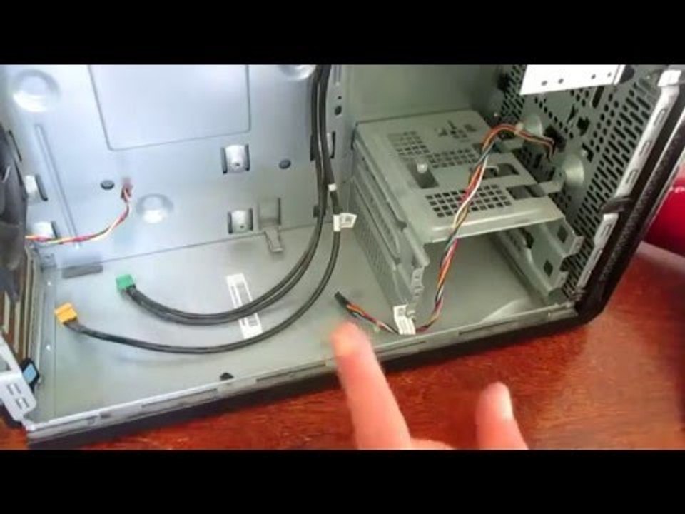 How to clean your PC at home / كيفية تنظيف جهاز الكمبيوتر الخاص بك في المنزل  part 2