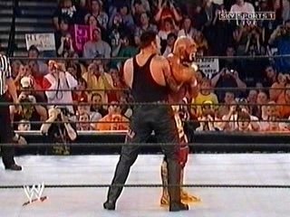 WWE - Undertaker Worst Chokeslam