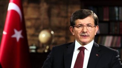 Davutoğlu, "Örtülü Ödenek" İddialarına Sosyal Medyadan Cevap Verdi