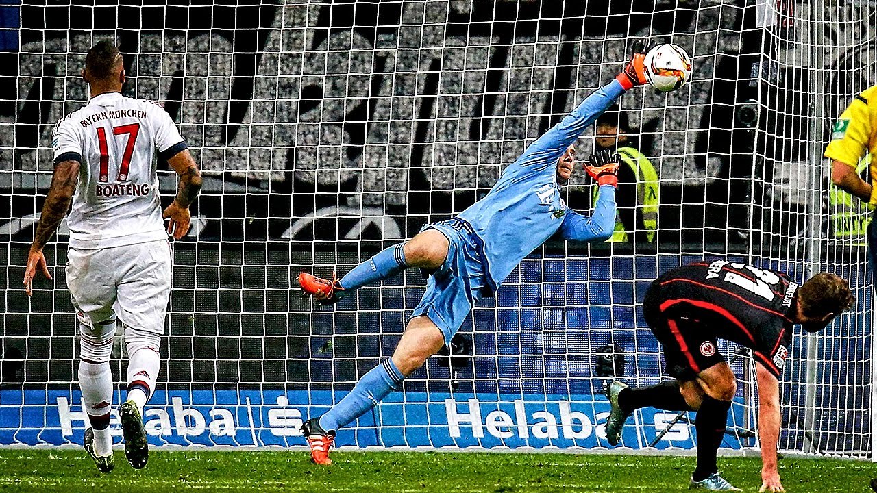 Best 50 Goalkeeper Saves In Football ● Heroic Saves