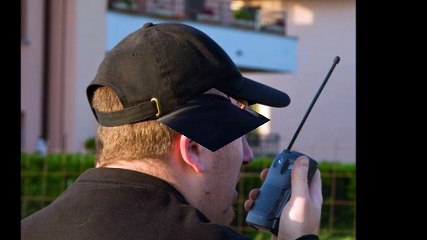 LOS VIGILANTES DELA SEGURIDAD PRIVADA - POEMA DE VERANO BRISAS