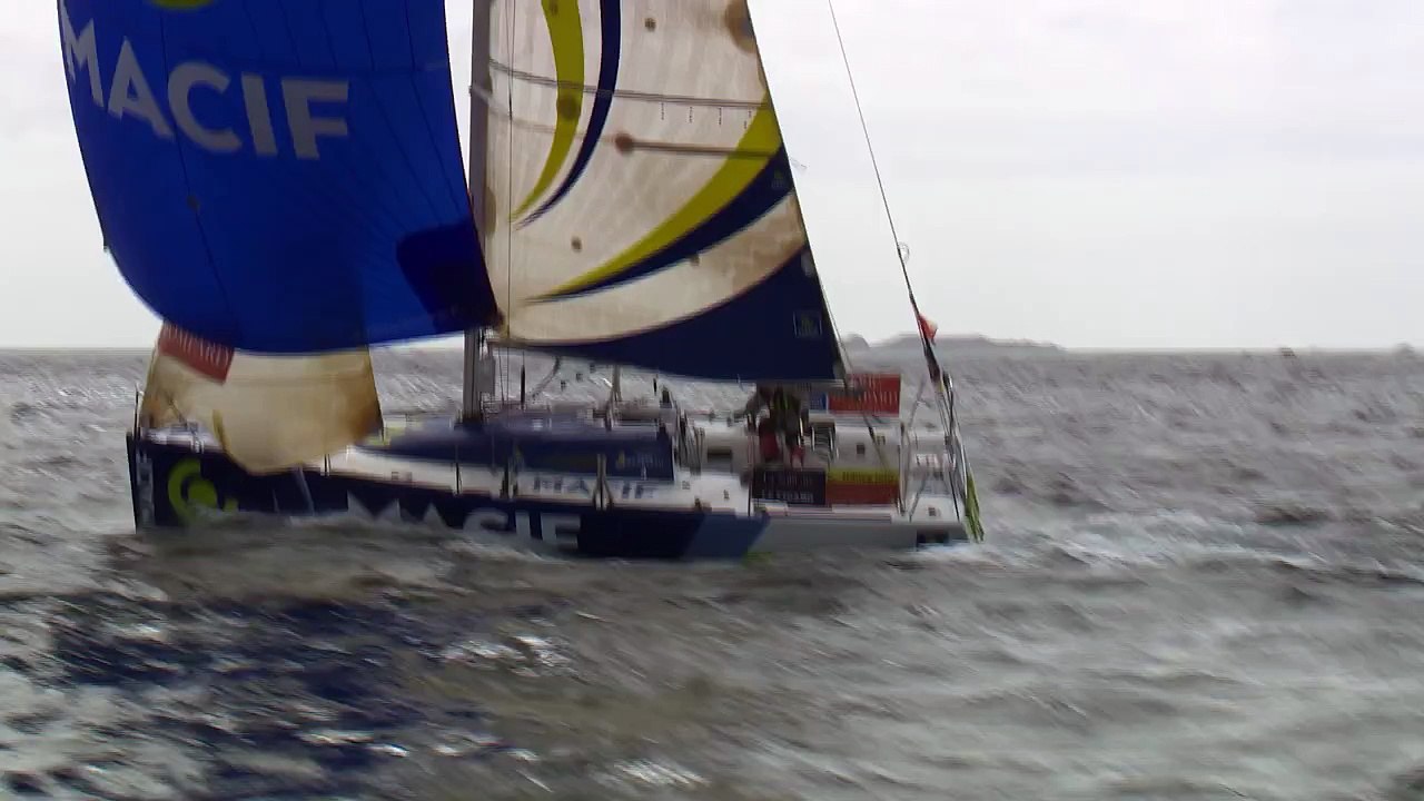 Solitaire Bompard Le Figaro - La tête de course à Bosse-Men ( 29 )
