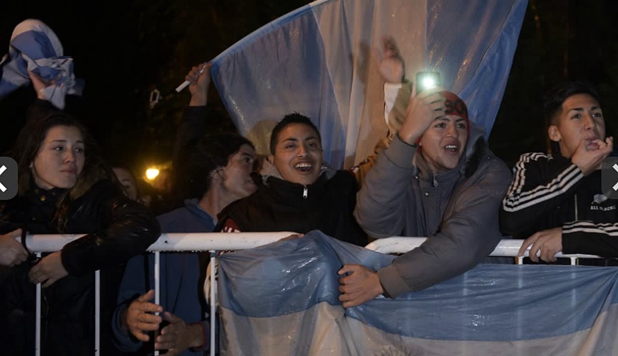 Selección argentina llegó a su país y no habló con la prensa