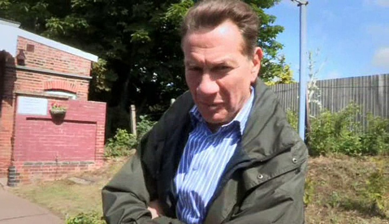 Great British Railway Journeys - S03E01 - Great Yarmouth To Beccles