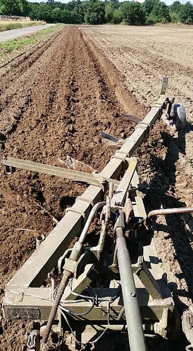 80 beygir john deere ile tarla sürümü