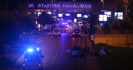 Sağlık Bakanlığı: 23 Ambulansla Yaralılara Müdahale Ediliyor