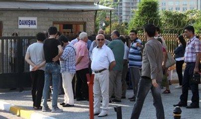 Video herunterladen: Havalimanı Saldırısında Ölenlerin İsimleri Açıklanmaya Başladı! Adli Tıp Önünde Acı Bekleyiş Sürüyor