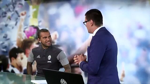 Juventus - Ecco Dani Alves