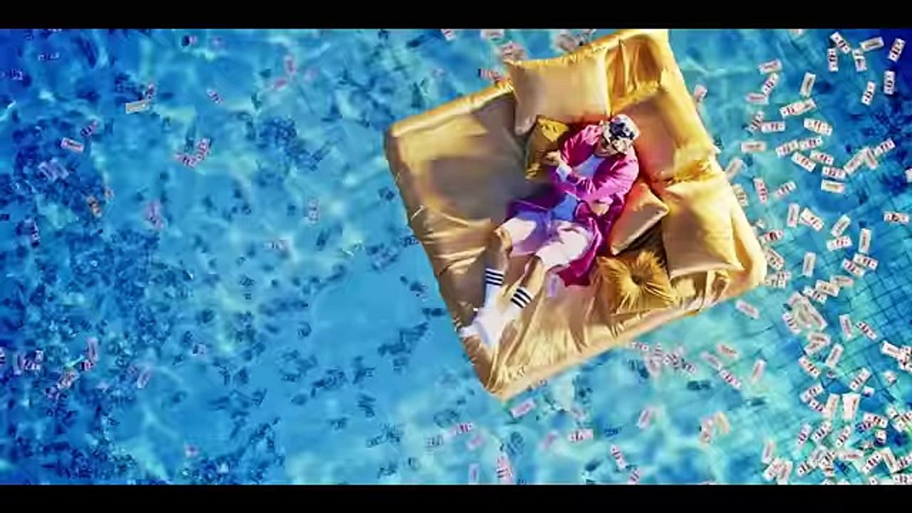 Taylor Swift, Chris Brown, Ray J & More Celebs Respond to Kanye's 'Famous' Video -