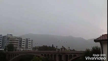 MOSTAR - Udar groma u carinski most u Mostaru