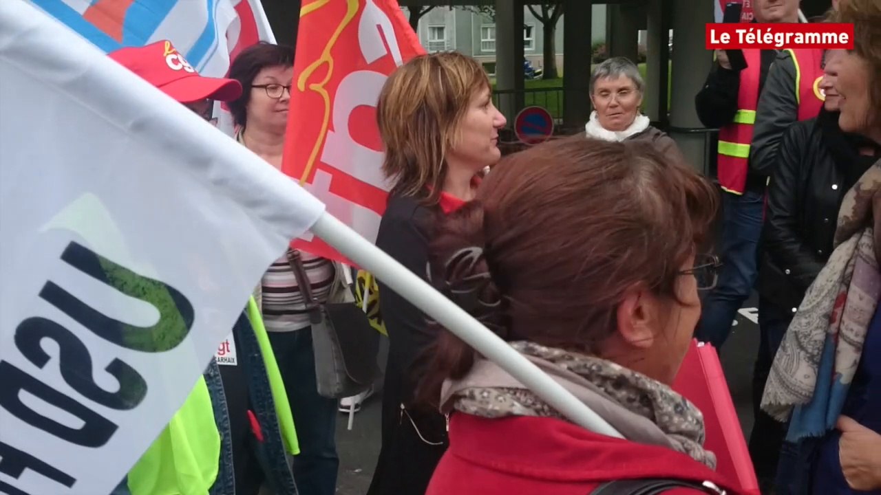 Carhaix. Incident au cours de la visite de Marisol Touraine
