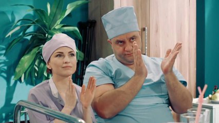 Бармен в кабинете у врача — Готовьтесь посмеяться от души!