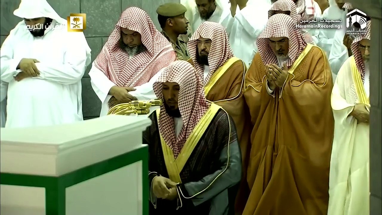 Sheikh Maher Al Muaiqly _ Dua 6 Ramadan 1437