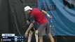 Ce tennisman pro boit des sodas et mange des mars en plein match - Marcus Cartman Willis