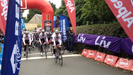 Randonnée cycliste avec l'équipe