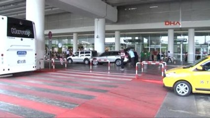 İzmir İstanbul'daki Bombalı Saldırıdan Sonra İzmir'de Alarma Geçti