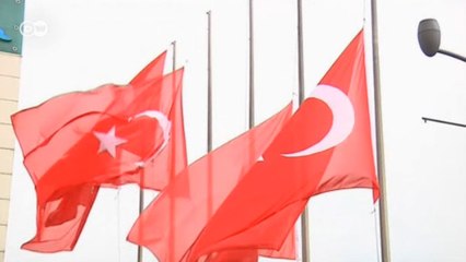 Türkiye’de bayraklar yarıya indi