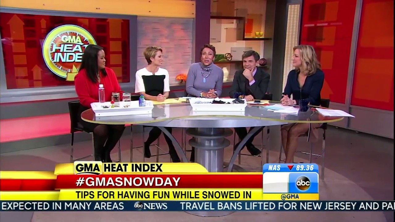 Lara Spencer - high slit skirt & black high heels - leggy - January 27, 2015