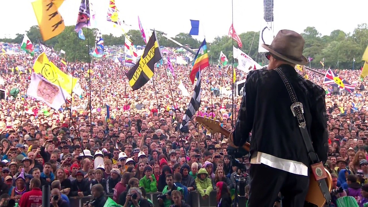 ZZ TOP - Gimme All Your Lovin' (Glastonbury 2016)