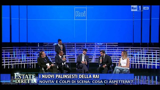 Flavio Insinna ospite a Estate in diretta , su Rai 1, per la presentazione dei palinsesti Rai 2016/2017 - 28/06/2016