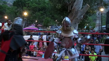 Armaduras, armas y lucha en la exibición de justa medieval en las Fiestas de San Juan Y Presa de la Olla