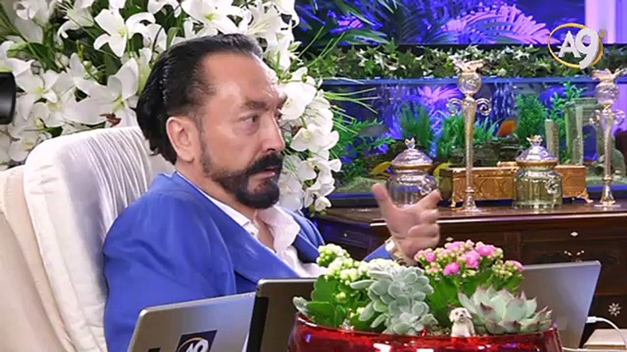 Peygamberimiz (sav) dönemindeki şairler Peygamberimiz (sav)’e karşı Sümerlerden gelen evrim inancını savunuyorlardı.