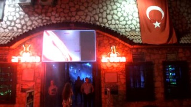 Muğla Barlar Sokağı Esnafından Teröre Protesto