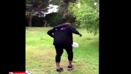 Neymar jongle et détruit un drone en plein vol
