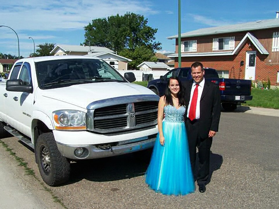 Karleigh Grad Slideshow - Audio - Photograph - Nickelback (Cover) Julie Gower