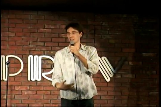 Comic Owns Heckler And Wins Back Crowd
