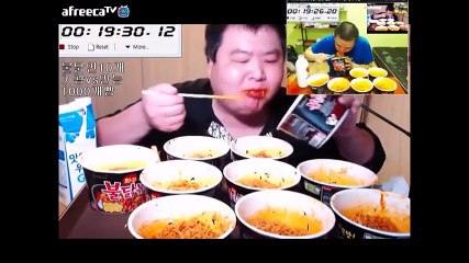 Cuộc thi ăn mỳ cay top thế giới vô cùng gay cấn và kết quả là---