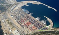 الجزائر تحلم ببناء ميناء كبير !!!!!!! الغاية منه فقط منافسة 