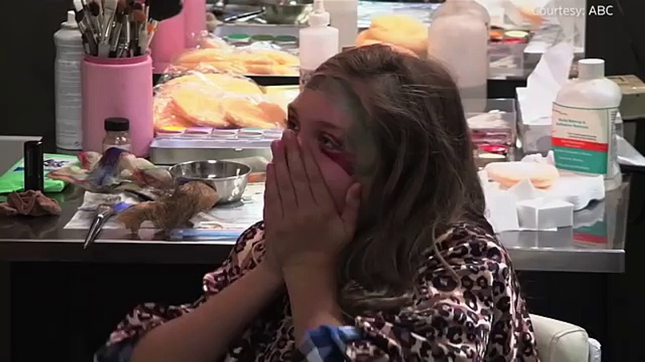 7 Celebrities Who Went Undercover to Surprise Fans