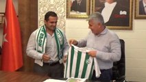 Mehmet Yeşil Yeşil Serik Belediyespor'da