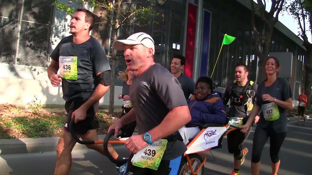 DEBOUT : La Fondation Mallet à la course Paris-Versailles 2015