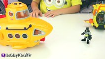 Biggest SHARK WEEK EGG! Boat Fishing For Toys Adventure   Shark Imaginext Animal Planet HobbyKidsTV_36