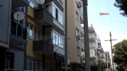 İzmir Yaşlı Kadın 6'ıncı Kattan Düşerek Öldü
