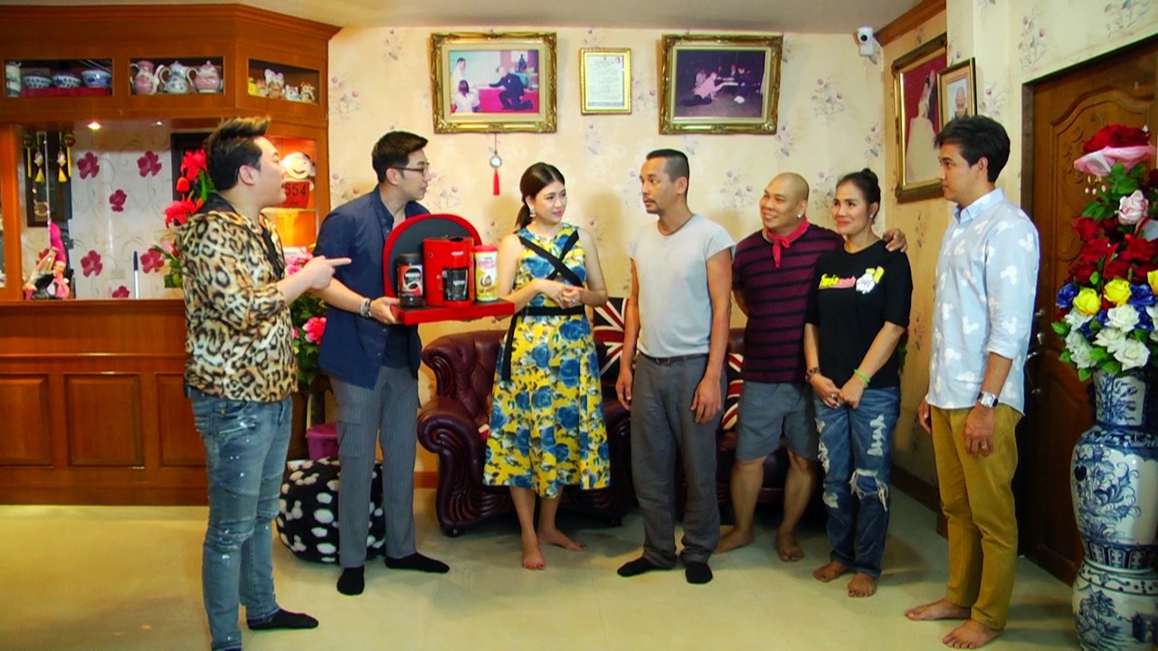 ตีท้ายครัว | โหน่ง ชะชะช่า ตอนที่ 2  15 มี.ค. 58  |  ตอนที่ 4/4