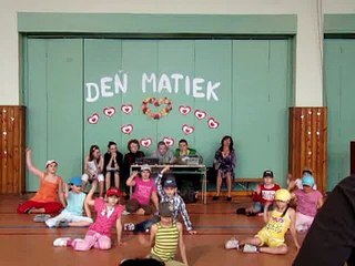 Deň matiek 15 - 2008/2009 - ZŠ, Ulica Atómová 1, Trnava