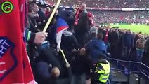 RELLEN NA BEKERFINALE FEYENOORD TEGEN FC UTRECHT (24 APRIL 2016) ROTTERDAM HOOLIGANS IN ACTIE!