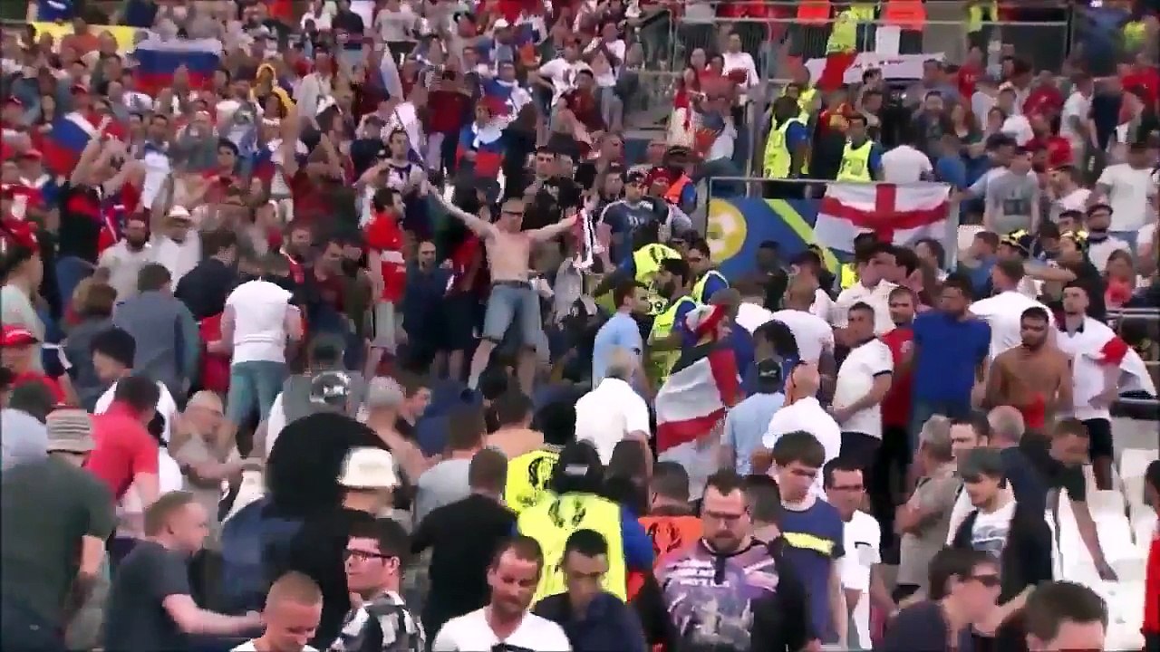 Russian Hooligans Attacking England Fans after the match England - Russia EURO 2016 HD