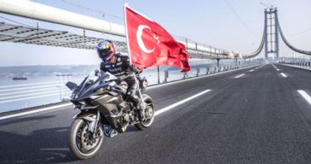 Kenan Sofuoğlu, Osmangazi Köprüsü'nde Dünya Rekoru Kırdı