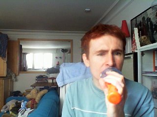 Wiwi égratigne "snark" de Louise Attaque