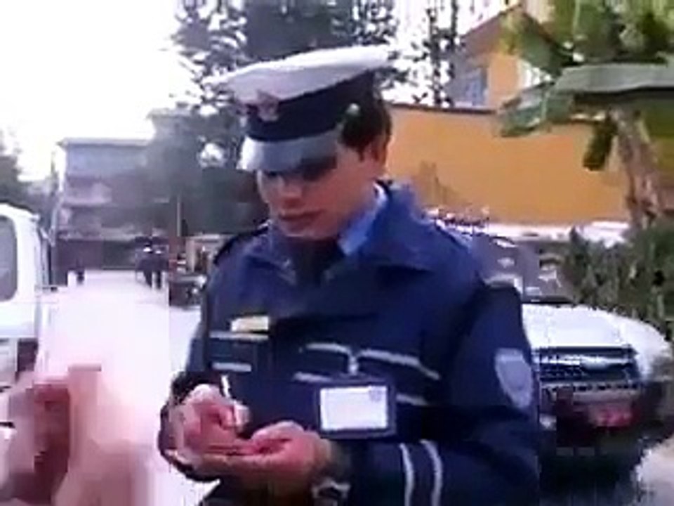 753570_260414670755984_49871_n